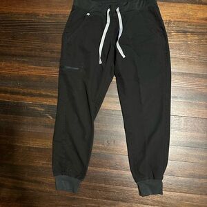 Figs Women’s size S Black Zamora jogger scrub pants